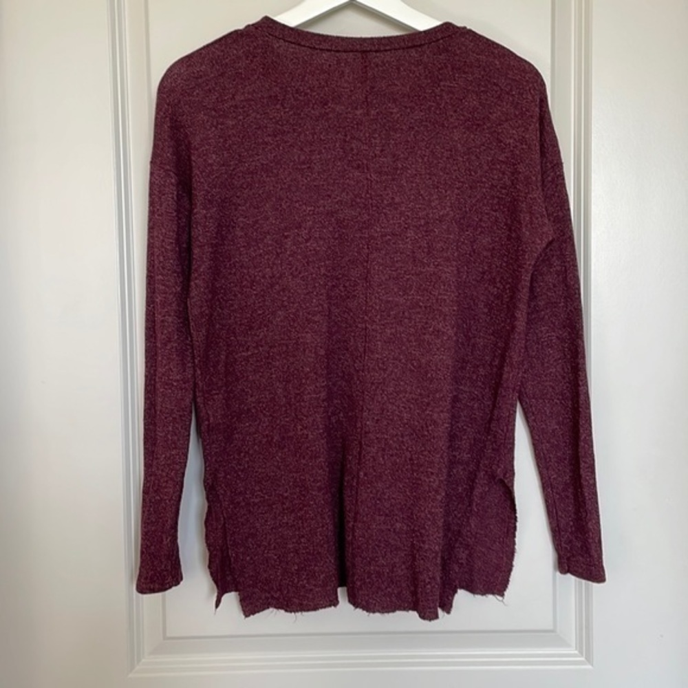 American Eagle Sweater - Picture 6 of 8